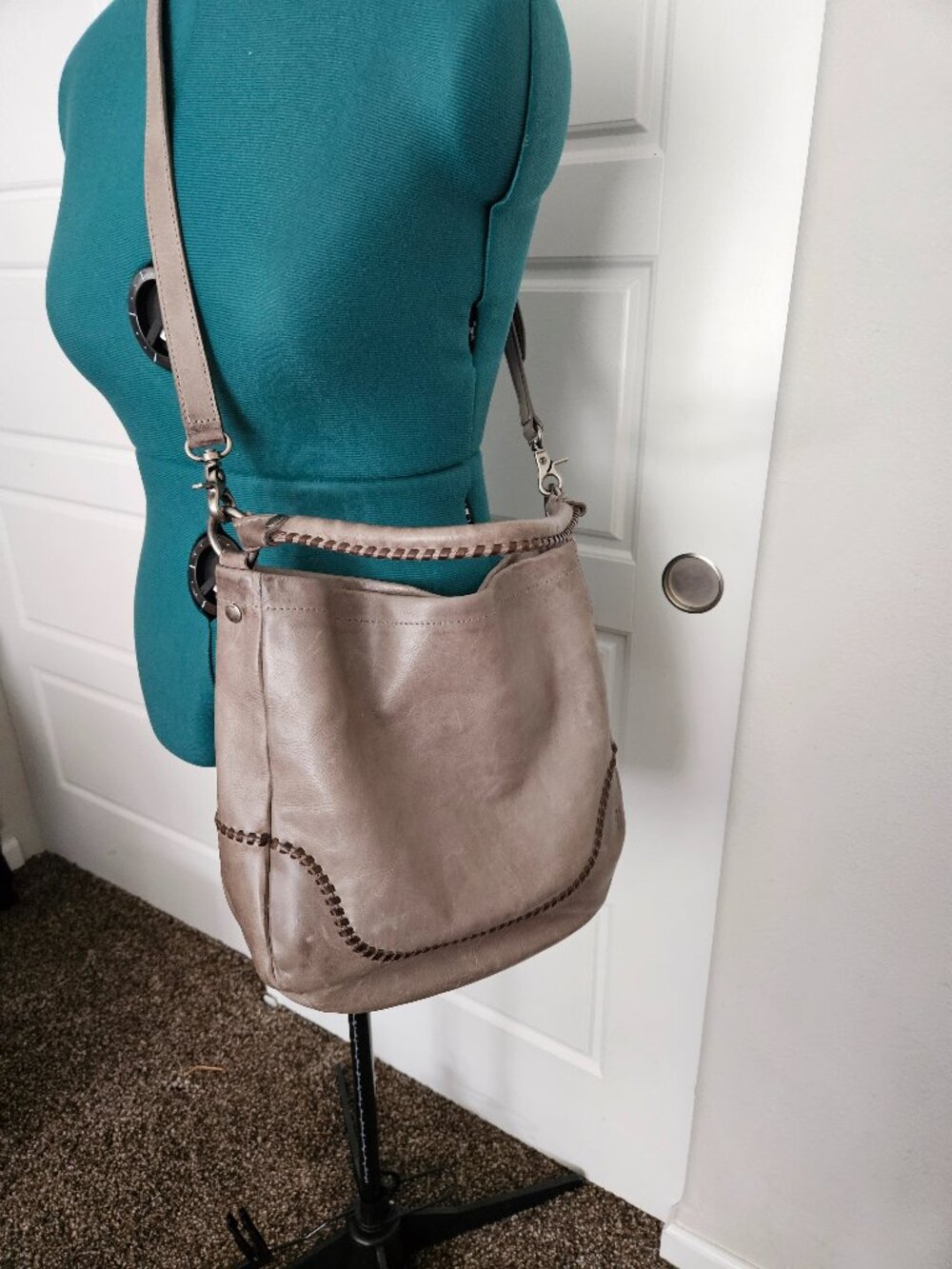 Frye Hobo Melissa Shoulder Bag Distressed Leather with Whipstitch in Ice